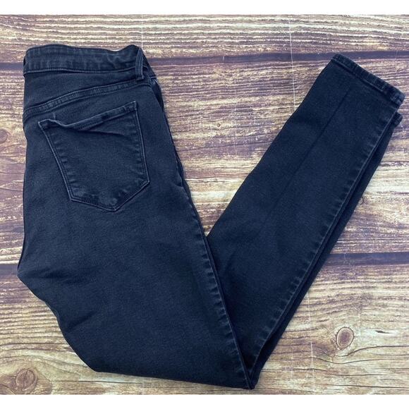 Old Navy Denim - Old Navy Women’s Rockstar Super Skinny Low-Rise Jeans. Size 14 Light Wash Black